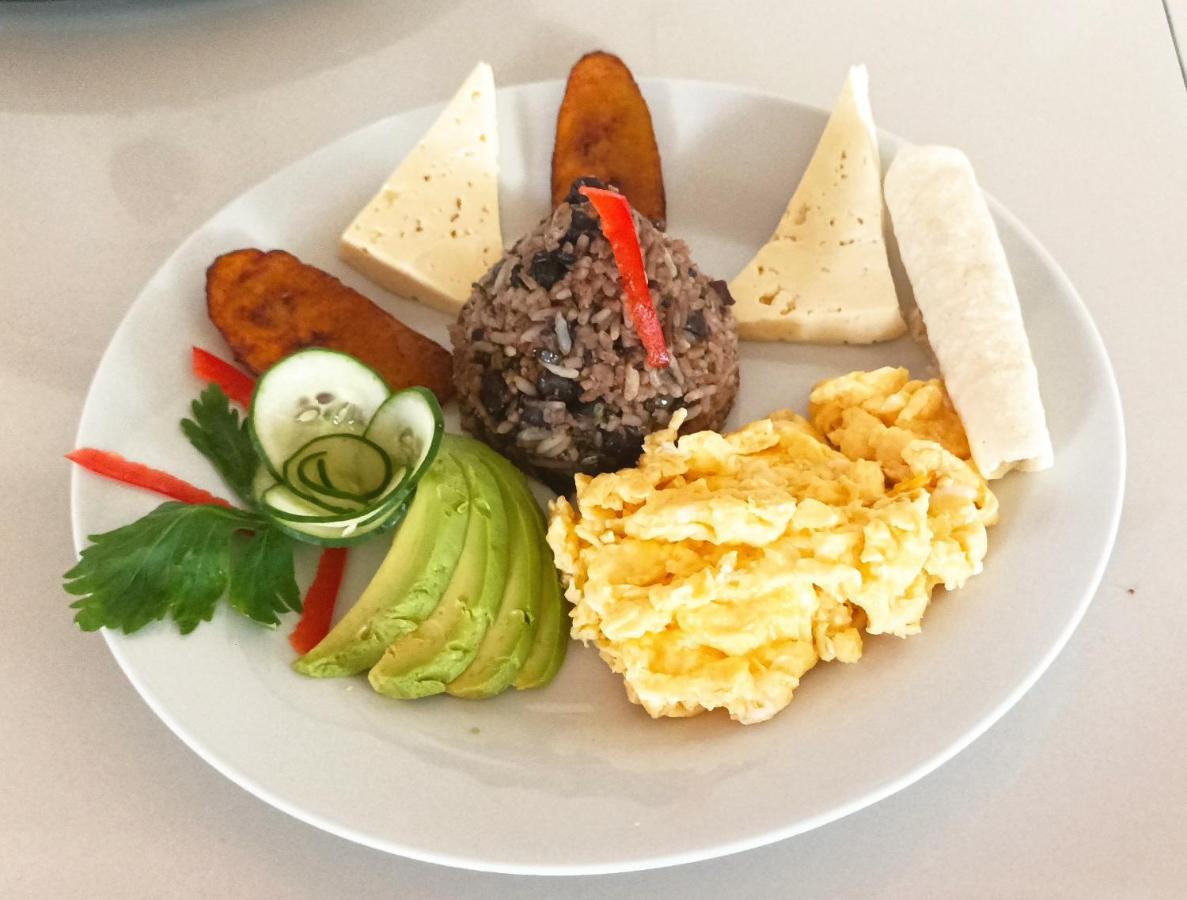 Tico Bed & Breakfast La Fortuna Luaran gambar